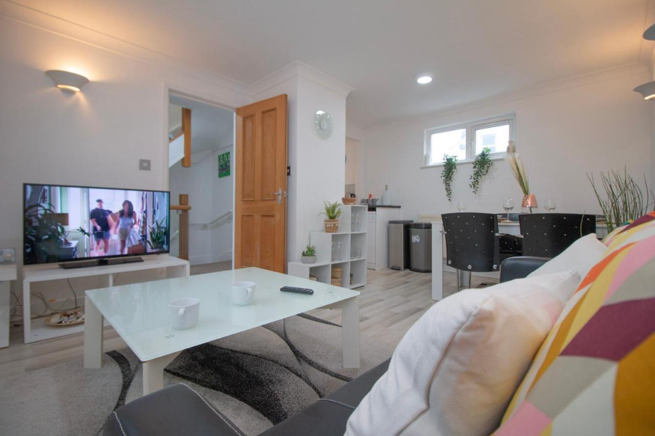 Sealock Mews By Property Promise Cardiff Exterior photo